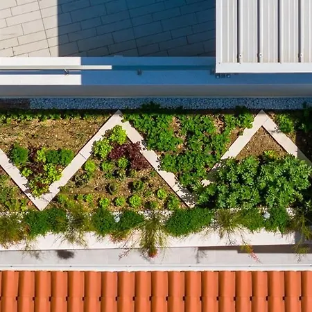 Casa Geni-heated Pool, 3 Bedrooms, Sea Views Villa Omiš