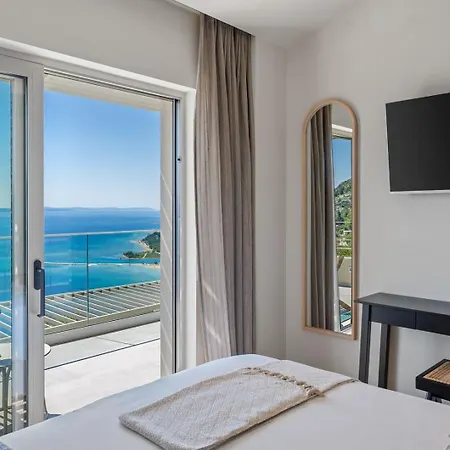 Casa Geni-heated Pool, 3 Bedrooms, Sea Views Villa *