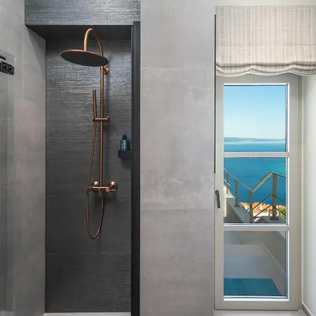 Casa Geni-heated Pool, 3 Bedrooms, Sea Views Omiš